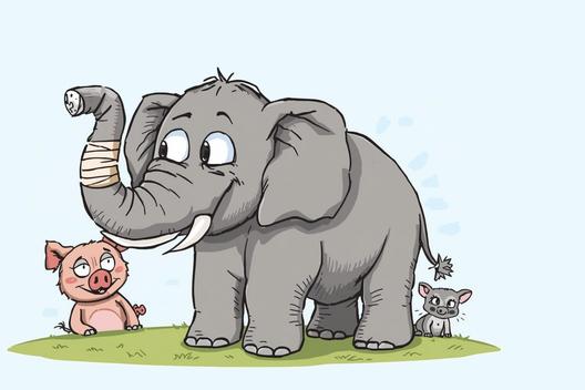 Kleine Elefant mit Verband am Rüssel, neben ihm sitzt ein Schwein